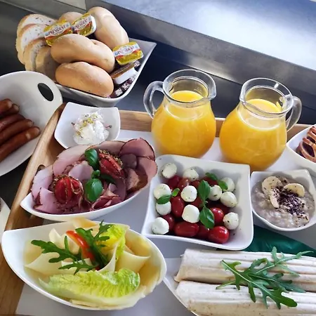 Frühstückspension Olimpijska 54 Z Prywatnym Jacuzzi Na Tarasie Szczyrk