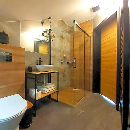 Olimpijska 54 Z Prywatnym Jacuzzi Na Tarasie Alojamento de Acomodação e Pequeno-almoço 3*