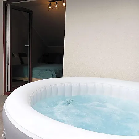Alojamento de Acomodação e Pequeno-almoço Olimpijska 54 Z Prywatnym Jacuzzi Na Tarasie Szczyrk