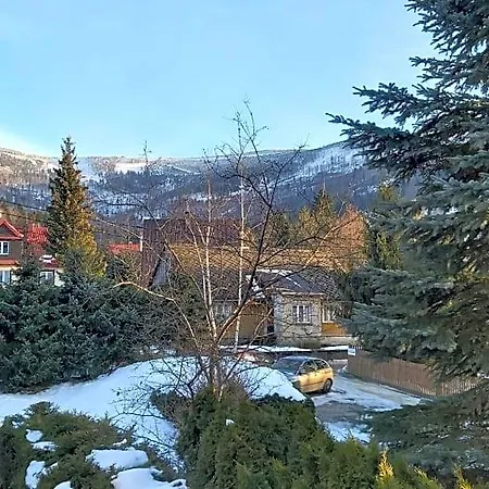 Olimpijska 54 Z Prywatnym Jacuzzi Na Tarasie Alojamento de Acomodação e Pequeno-almoço Szczyrk